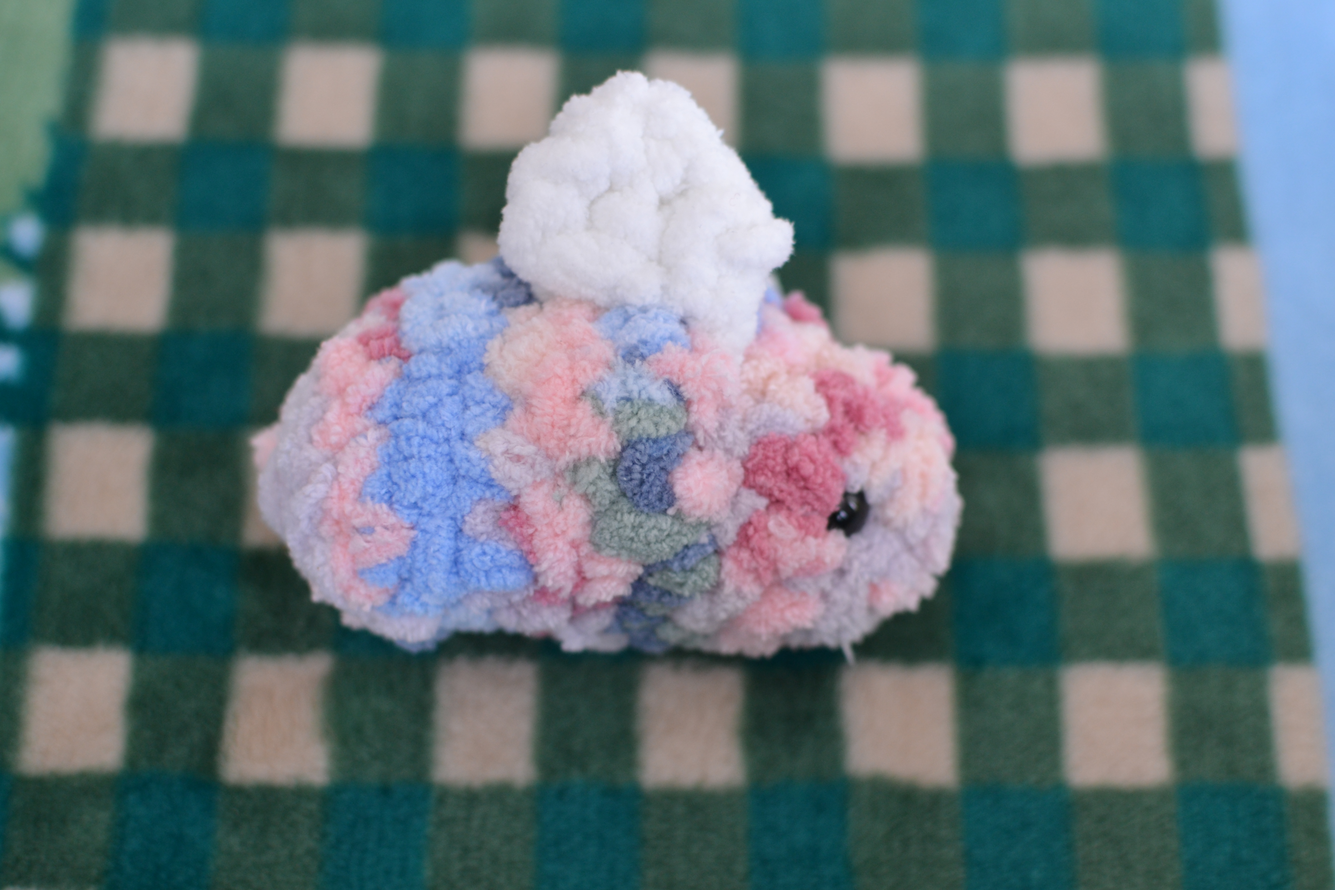 cotton candy bee